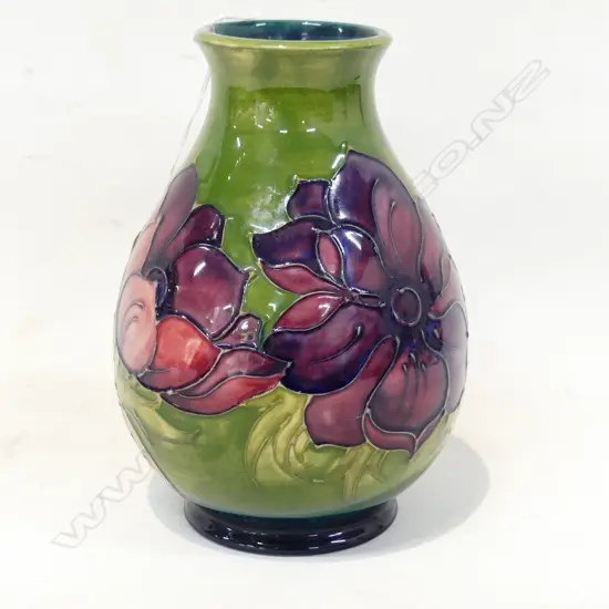 MOORCROFT ANEMONE VASE H.190mm