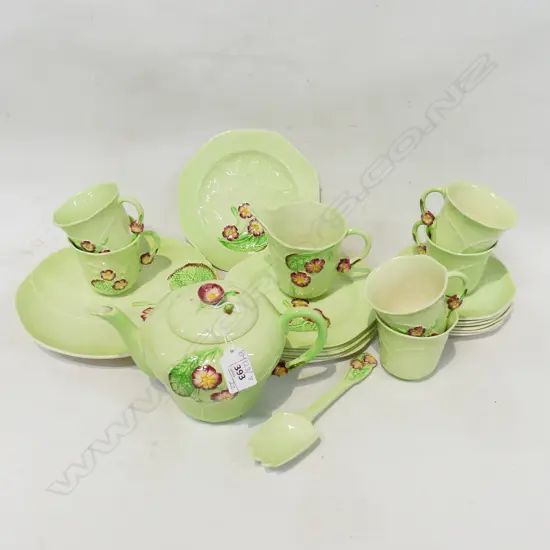 22 PCE CARLTON WARE TEA SET; 6 TRIOS, TEAPOT, MILK JUG, PLATE & SERVING FORK (CHIP)