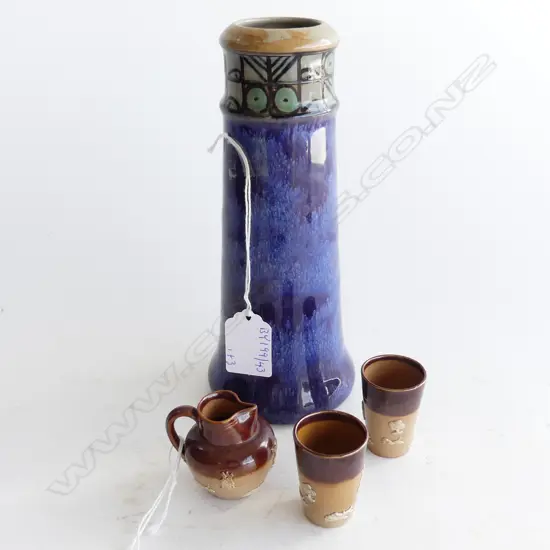LAMBETH DOULTON VASE H200MM & 3 MINITURE DOULTON PCS JUG & 2 BEAKERS H40MM