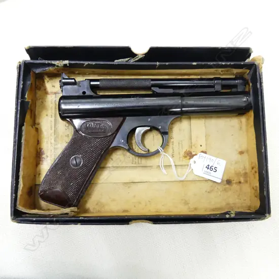 WEBLEY 'SENIOR' AIR PISTOL BOXED. Buyer must be 18 years or older