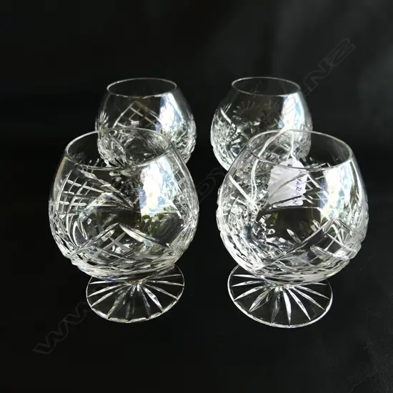SET OF 4 CUT CRYSTAL BRANDY BALLOONS H. 10CM