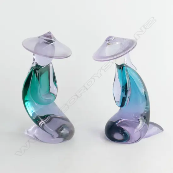 PR SEGUSO MURANO KNEELING OREINTAL FIGURES H.200mm signed to base - faults