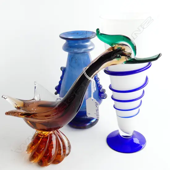 3 PCES ART GLASS; 2 VASES; PAOLO ROSSI & B/W, MURANO SWAN