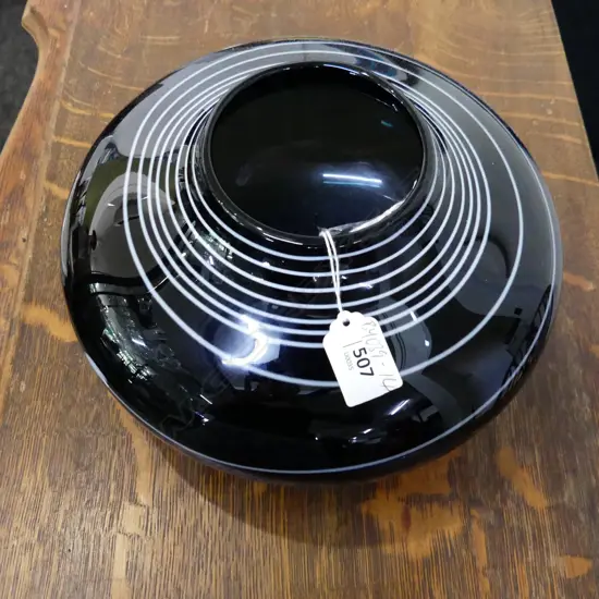 LARGE BLACK GLASS VASE HANDBLOWN WITH INTERNAL WHITE SPIRAL. 250X170mm