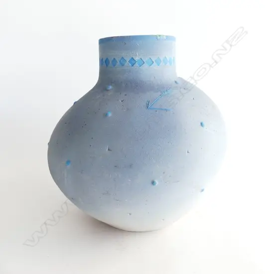 LRG STEVE FULMER FLOOR POT, H.320mm x D.280mm (CHIPPING TO RIM)