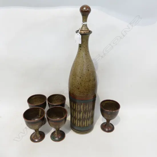 ARNAULD BARRAUD STUDIO POTTERY BOTTLE H.525mm & 5 GOBLETS