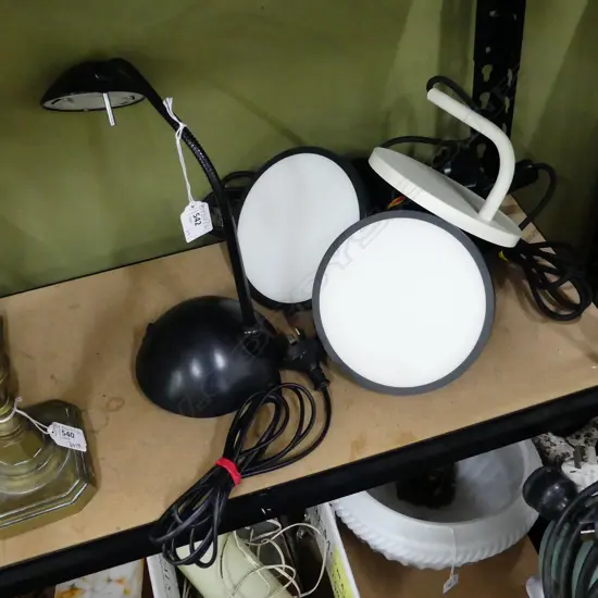 3 SPOT LIGHTS 160mm dia + DESK LAMP