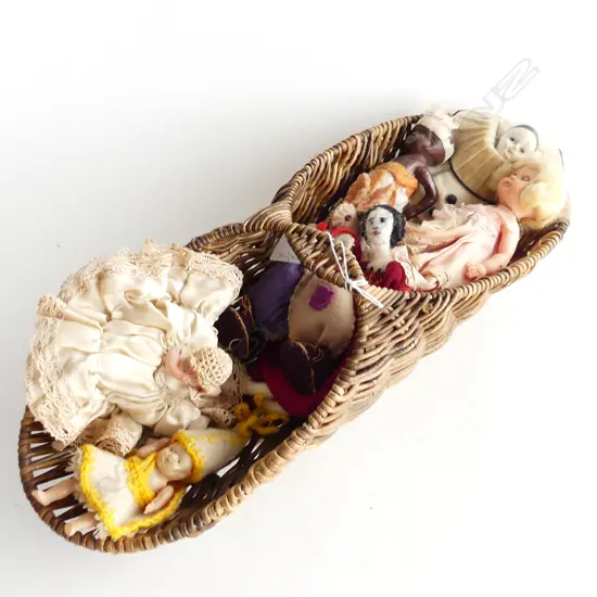 WOVEN CANE BASKET L440MM & CONTENTS VINTAGE MINITURE DOLLS ETC