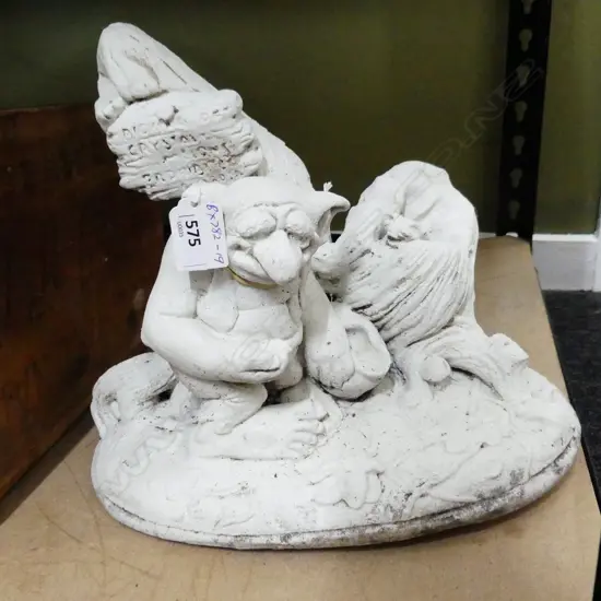 CONCRETE GARDEN ART TROLL H270MM