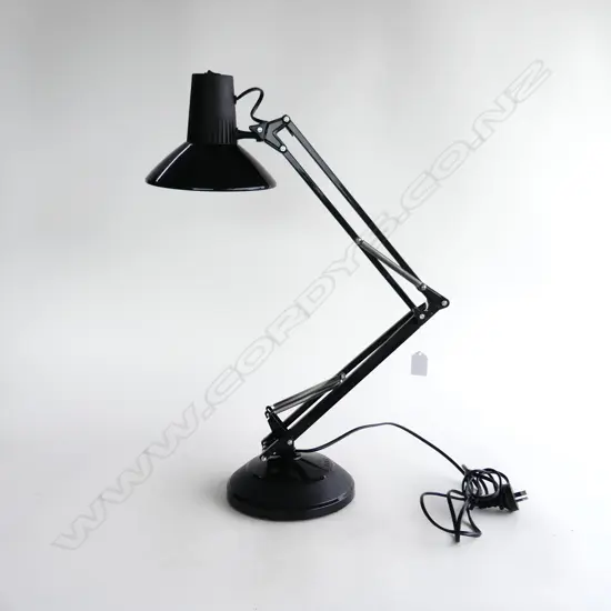 BLACK SUPERLUX LAMP