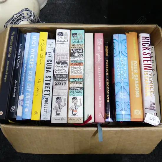 BOX LOT 15 COOKBOOKS