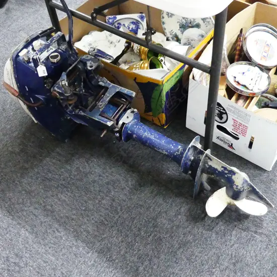 SMALL EVINRUDE ‘YACHT TWIN’ OUTBOARD FOR RESTORE OR DISPLAY