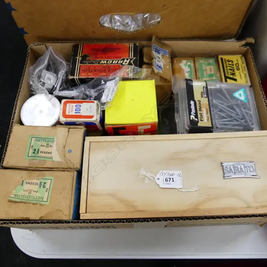 BOX GARAGE SCREWS & NAILS ETC mostly boxed