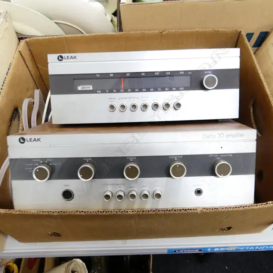 LEAK DELTA FM AMP & TUNER 