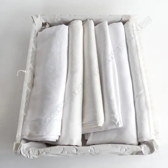 TRAY OF VINTAGE LINEN 6 DEMASCK TABLE CLOTHES LARGEST 2M 160MM