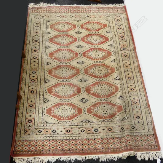 HAND KNOTTED WOOL PILE RUG 1750x1200mm