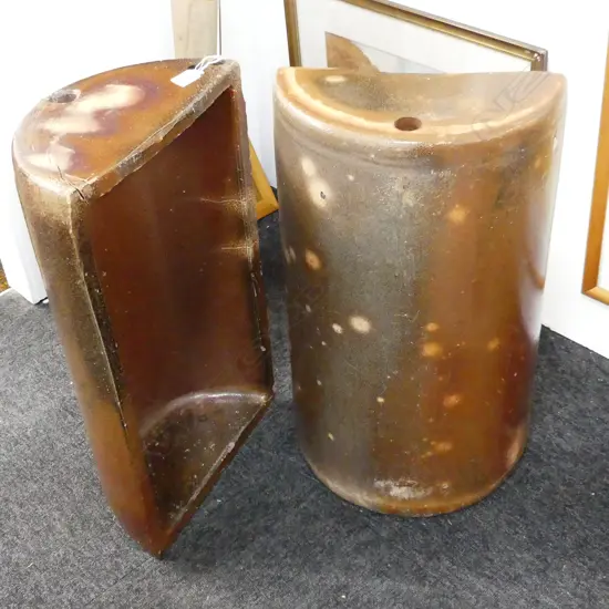 PR CRUM BRICKWORKS BRINING POTS? / TROUGH FORM H.600mm