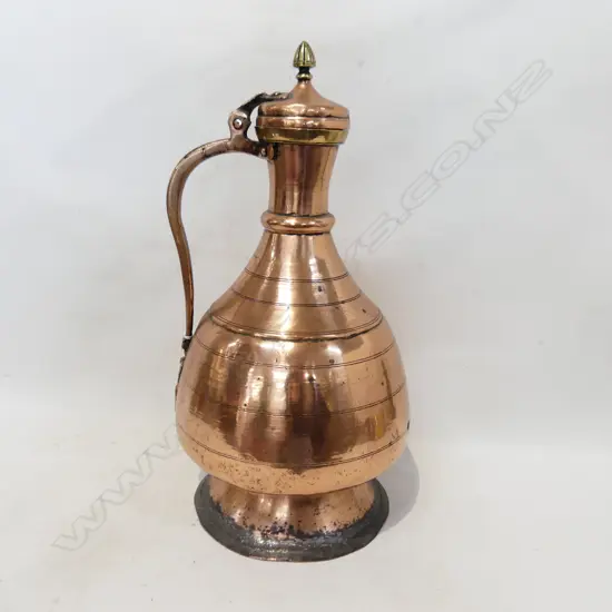 LG MIDDLE EASTERN LIDDED COPPER VESSEL H.450mm