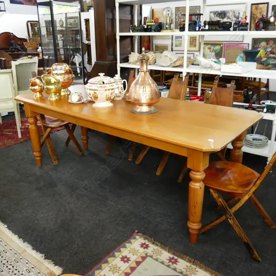 LG COLONIAL STYLE DINING TABLE 2130x870x750mm