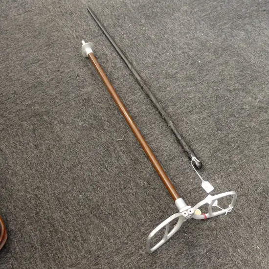 19thC SHAMROCK CARVED EBONY WALKING STICK L.835mm - IRISH? SOME REPAIR + SHOOTING STICK