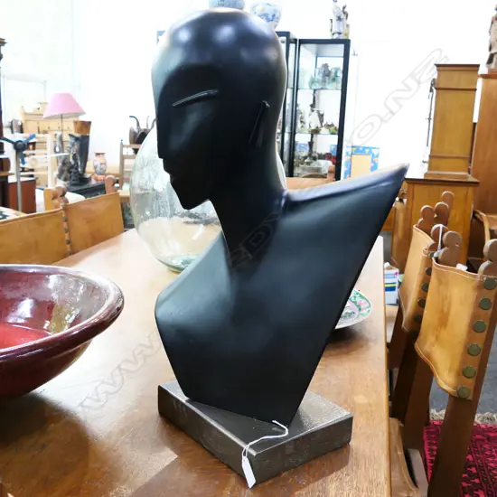 BLACK RESIN WOMANS DISPLAY HEAD & SHOULDERS, H.550mm