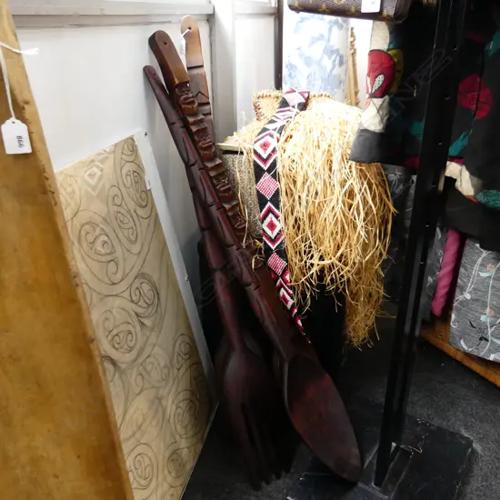 4 EXTRA LG WOODEN CUTLERY; 2 FORKS, 2 SPOONS H.1060mm