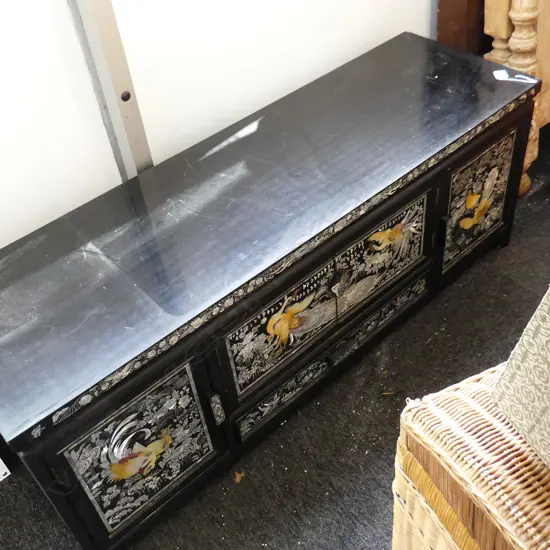 ORIENTAL MoP & BLACK LACQUER LOW CABINET 1210x370x460mm