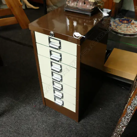 BROWN METAL FILING CABINET 305x400x665mm