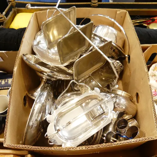 ASSORTED SILVER PLATE ITEMS NO 1