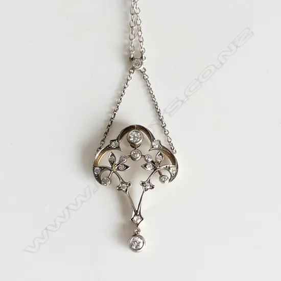 19THC BELLE EPOQUE GOLD BACK & SILVER FRONT DIAMOND PENDANT on silver chain