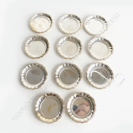 11 830 SILVER SMALL DISHES 70mm dia 140 GRMS