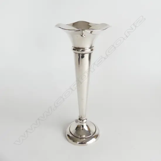 TALL S/SILVER SPEICIMAN VASE H280MM