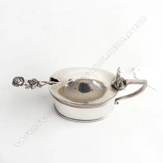 STG SILVER MUSTARD POT, LONDON 1911 66 GRMS