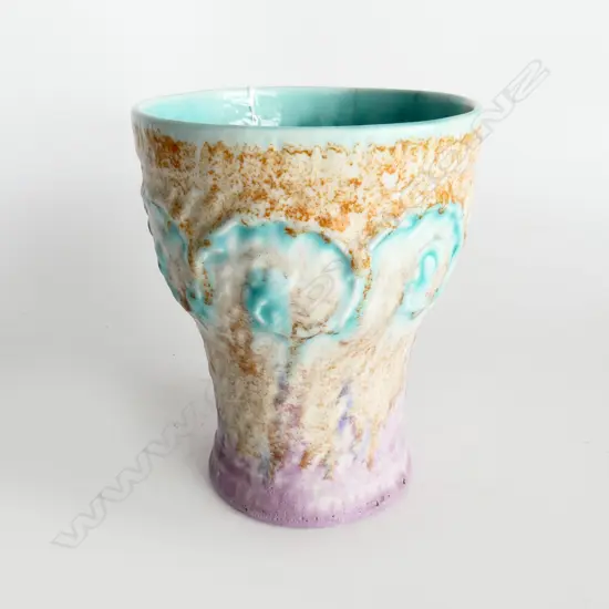 SIGNED CLARICE CLIFF VASE, ABSTRACT DESIGN IN PALE COLOURS, H.180mm, FAULTS