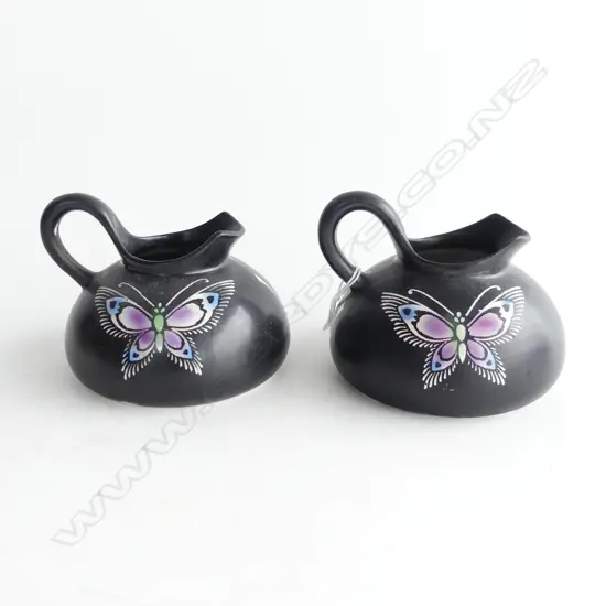 TWO SHELLEY SMALL JUGS MADAM BUTTERFLY - BLACK GROUND 1921 RARE (very good condition)