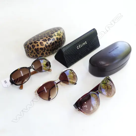 3 PRS SUNGLASSES INCL. COACH IN DESIGNER CASES
