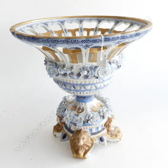 LARGE BLUE WHITE & GILT PORCLAIN  TABLE CENTER PC  H380MM DIA 380MM