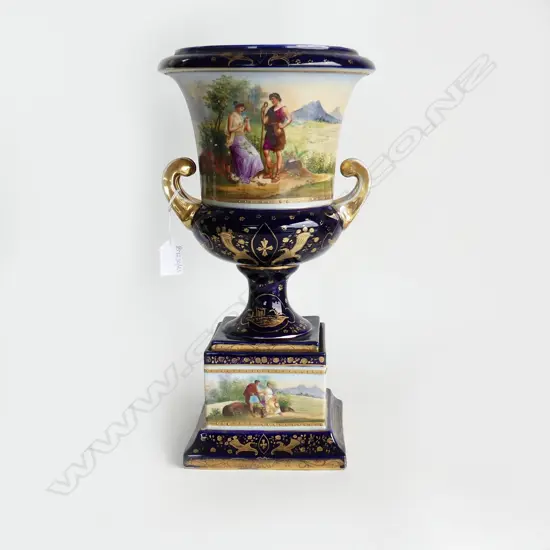VINTAGE HAND PAINTED URN ON PLINTH H.400mm