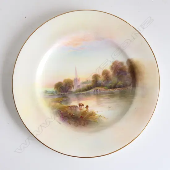 R/WORCESTER hand painted PLATE signed R. Rushton 'Stratford Church' 1917 Dia.205mm
