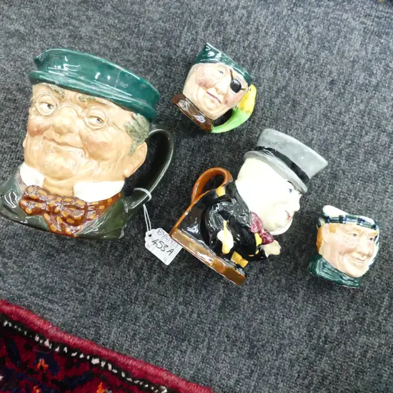 LG DOULTON TOBY JUG MR PICKWICK H.145mm + 3 OTHER 