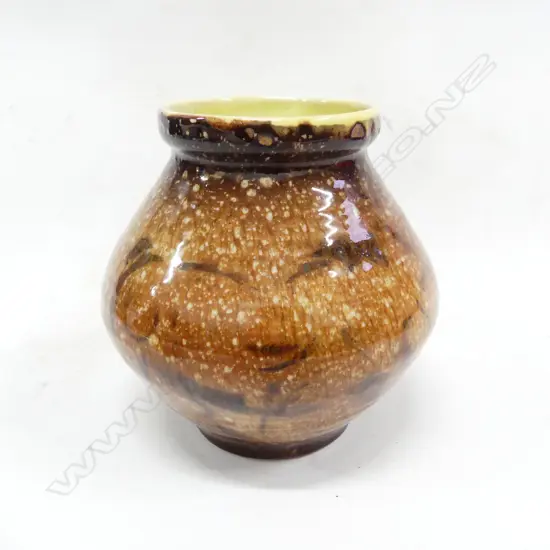 AQUILA BY TITIAN? VASE CAVE PAINTING DESIGN H170MM