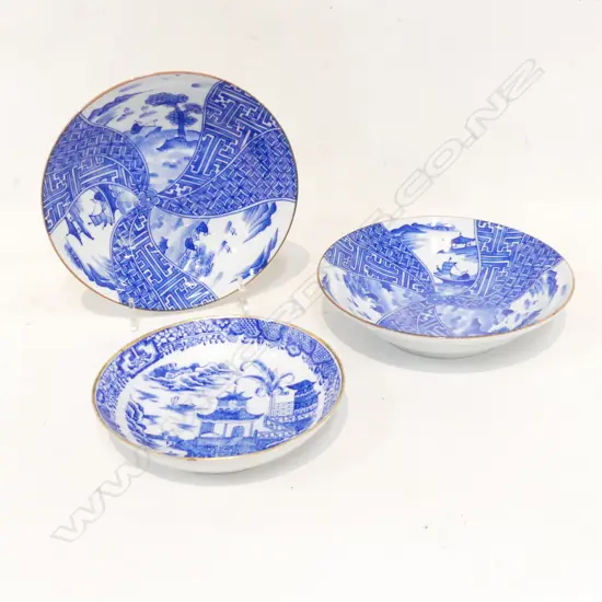 TWO FINE CHINESE PORCELAIN B/W DISHES & EXPORT WARE DISH (ex condition)