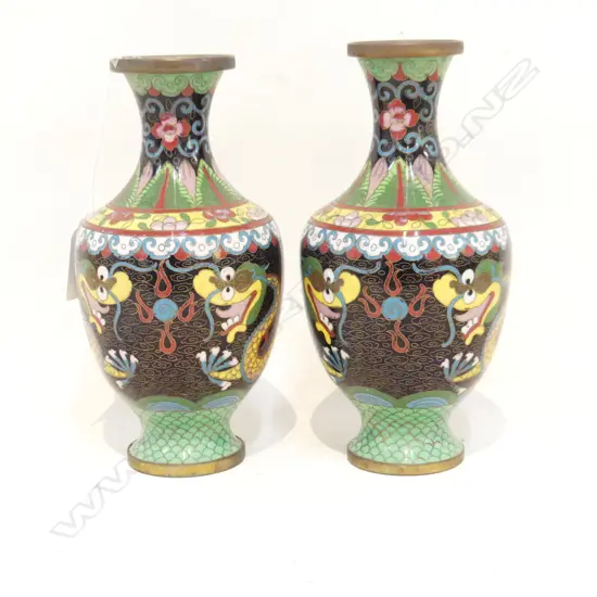 PAIR OF CHINESE DRAGON CLOISONNE VASES H.170mm
