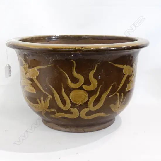 DRAGON POT 410mm dia