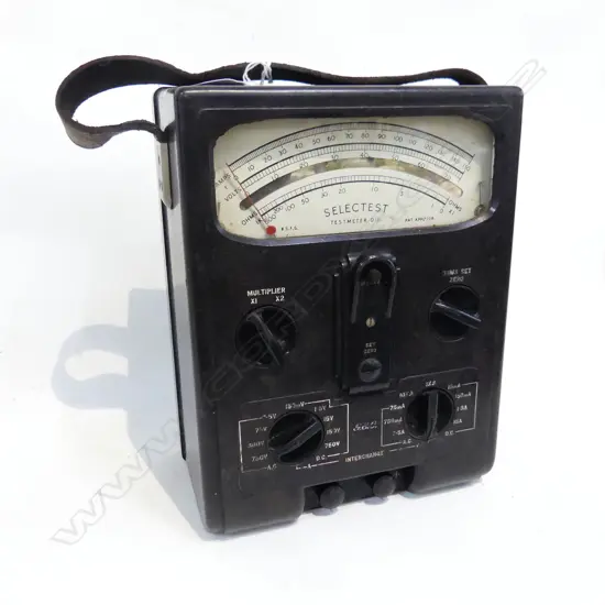 BAKELITE SELECTEST VOLTAGE METRE