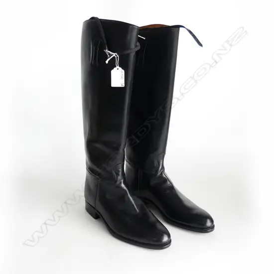 PR LEATHER RIDING BOOTS L.250mm, MARKED 445 ON SOLE