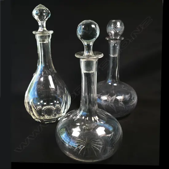 3 DECANTERS, 1 CRYSTAL 2 GLASS, 1 CRACKED