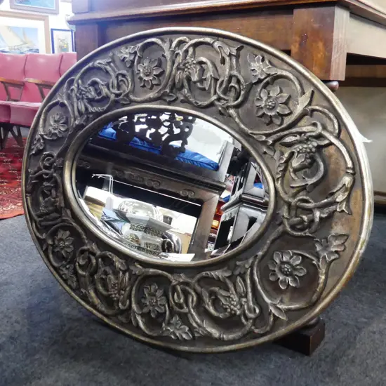 LG CONTEMPORARY OVAL MIRROR w. SCROLLED FRAME 1070x790mm