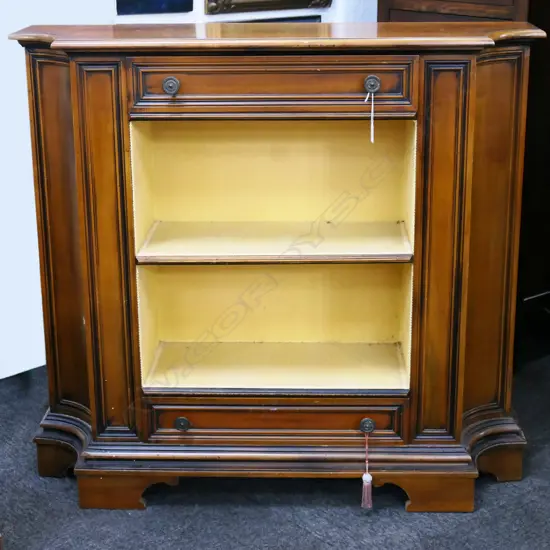 BOOKCASE CABINET 1000x290x915mm