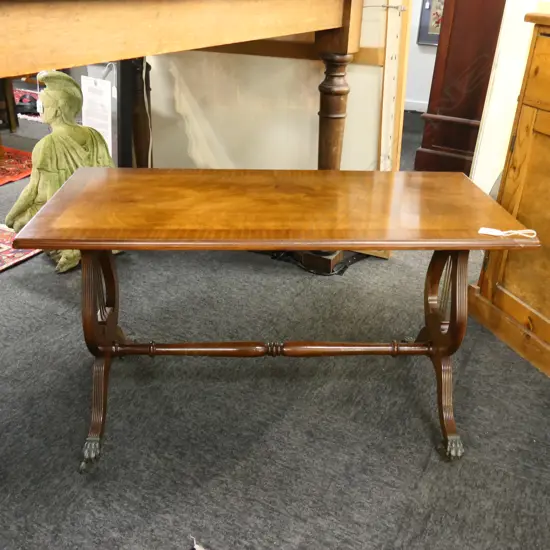 REGENCY STYLE COFFEE TABLE 820x390x450mm